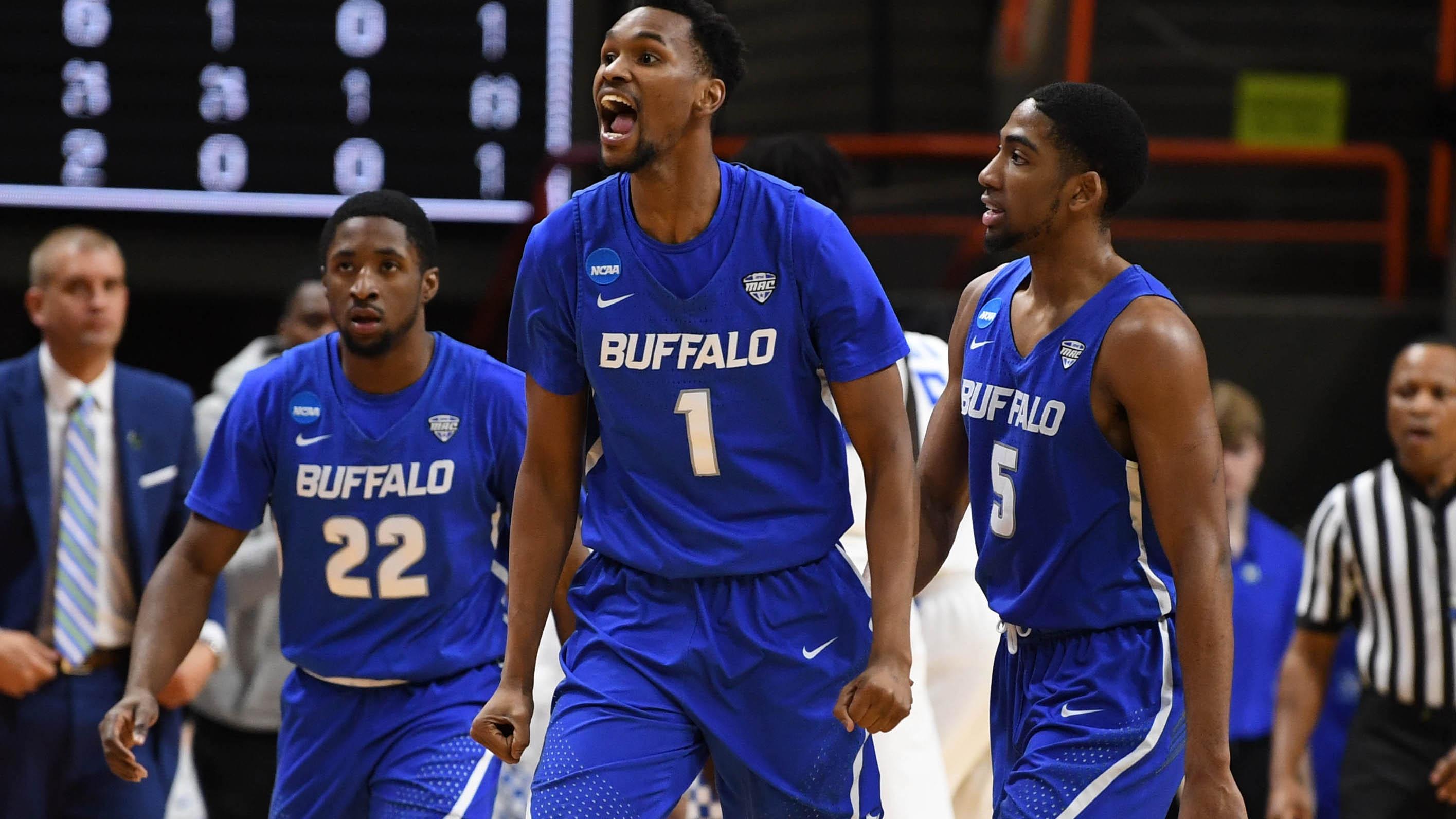 Buffalo men's basketball celebrates
