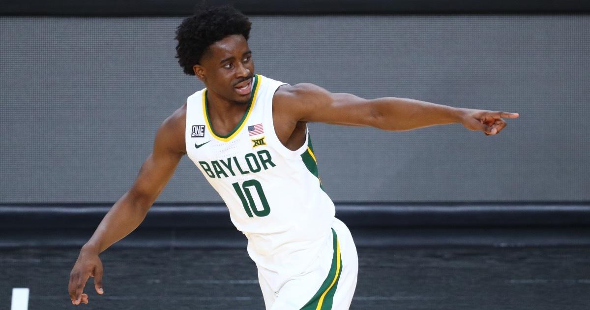 Baylor's Adam Flagler is tied for second on the team in scoring through three games.